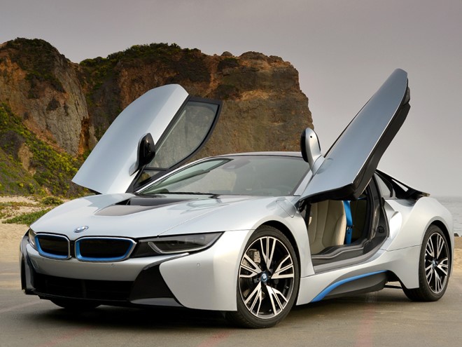 BMW thu hút bởi sự sang trọng